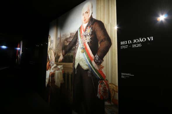 Entrance to the Royal Treasure Museum