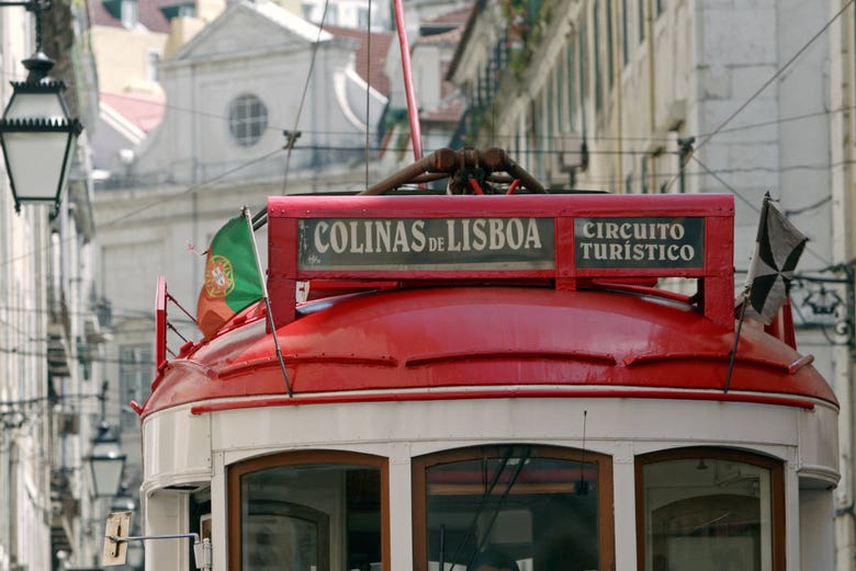 Details on the Lisbon hills sightseeing tram