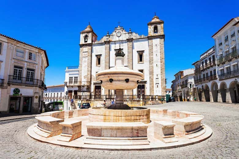 Praça do Giraldo