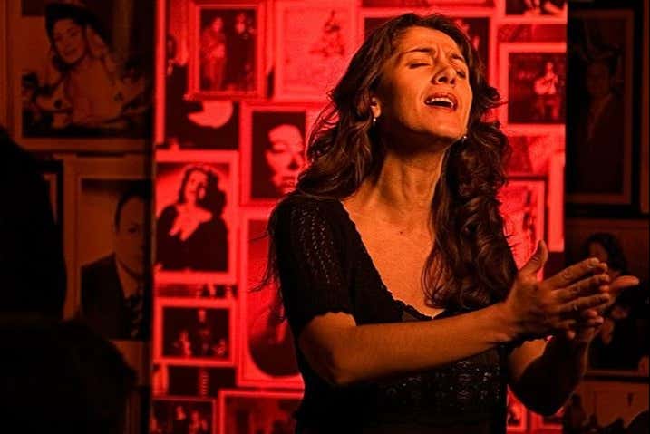 Fado singer