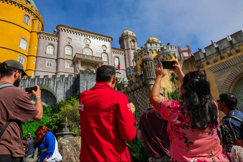 Take a picture on this day trip in Portugal!
