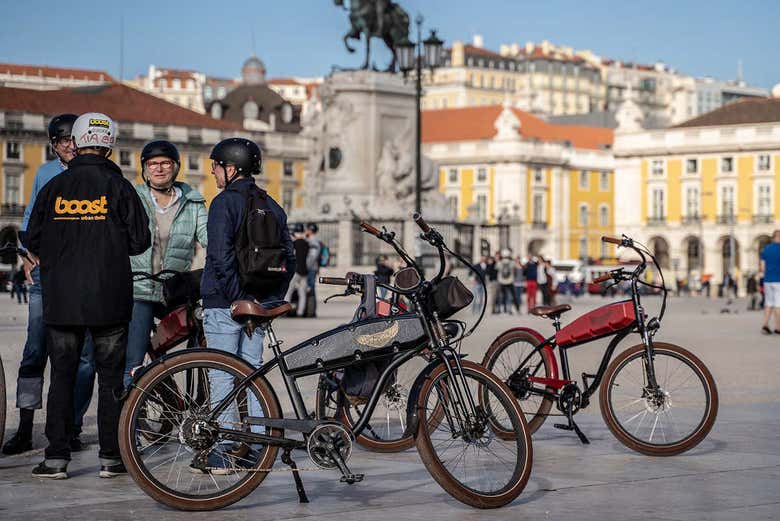 Explore Lisbon by bike