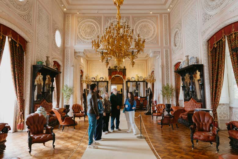 Explore inside Palacio da Pena