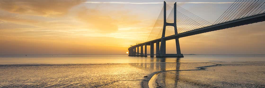 Vasco da Gama Bridge - The longest bridge in Lisbon